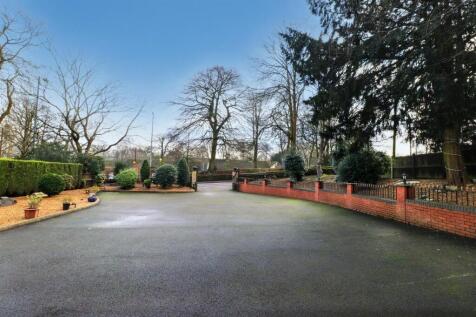 5 Porthill Bank - Auction Pic 9.jpeg