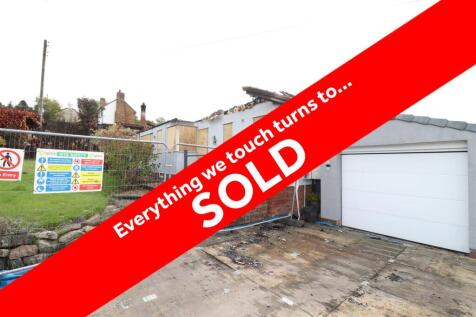 SOLD - 34 Station Road - Auction Pic 1.JPG