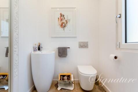Wc 2.1 (Large)