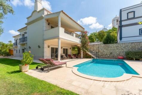 Exterior 1.1 (Large)