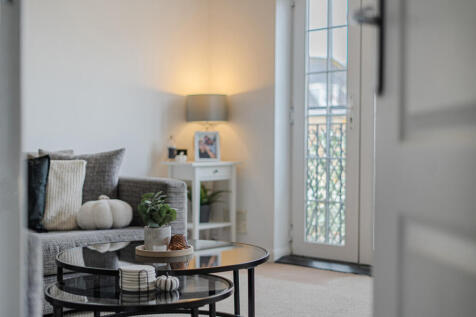 1373330-18-69036a...