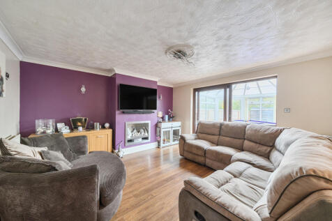 1373328-12-690896...