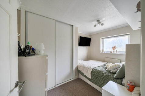 1373328-20-690897...