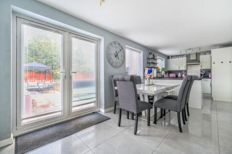 1365245-8-68e6b8d...