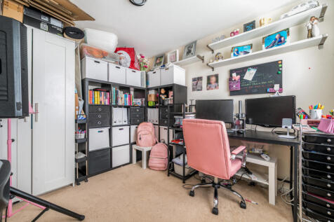 1365245-25-68e6c1...