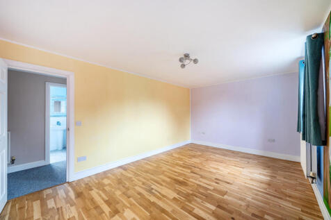 1387639-3-6936a62...