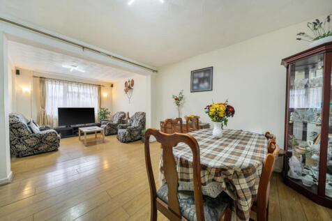 1389002-4-693ffed...