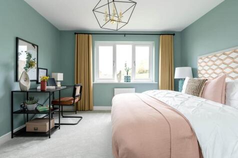A second double bedroom means you don&#39;t need to compromise on space