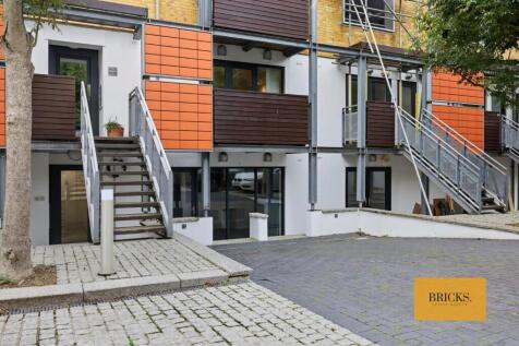 Property Image 28