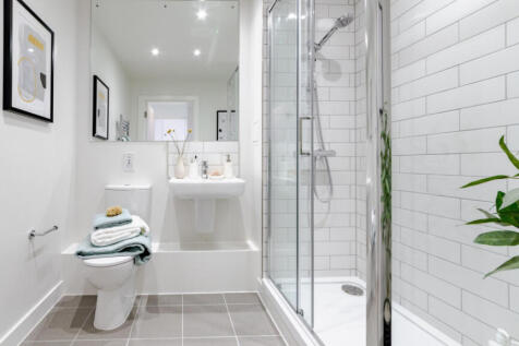 Bathroom | Studio Show Apartment