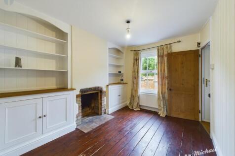 CAM03218G0-PR0261-STILL012