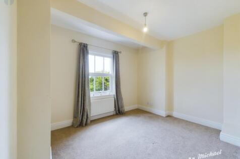 CAM03218G0-PR0261-STILL008