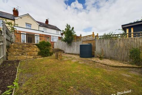 CAM03218G0-PR0261-STILL006