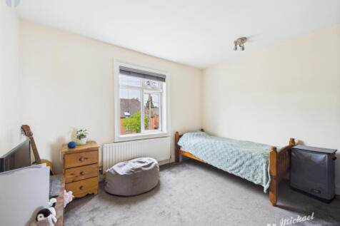CAM02773G0-PR0312-STILL026