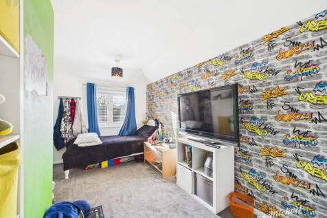 CAM03218G0-PR0828-STILL009-thumbnail-h750-70