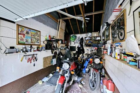 979ec42b-e623-41e2-bf40-ca3980883027