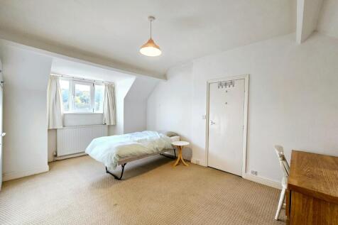 551c6640-2544-42bb-a1b8-ac1826027121