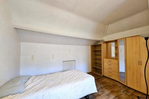 5094b9e7-3fbc-4ff7-9903-7ee87ecb1e3a