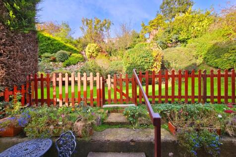 c05fa6d6-643a-4a85-90ea-7572cde841b7