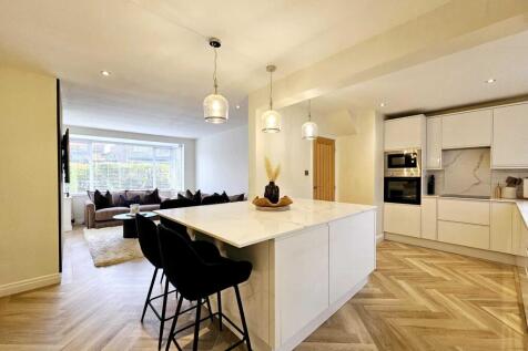 8df540f7-e19b-47af-b2c2-d7990fdc1455