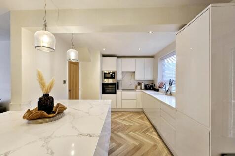 0d765ffb-86cc-43a3-a671-567c1e4aa04d