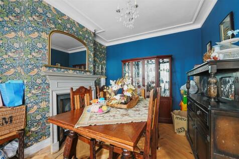 Reception Room .JPG