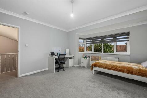Main Bedroom 1.JPG