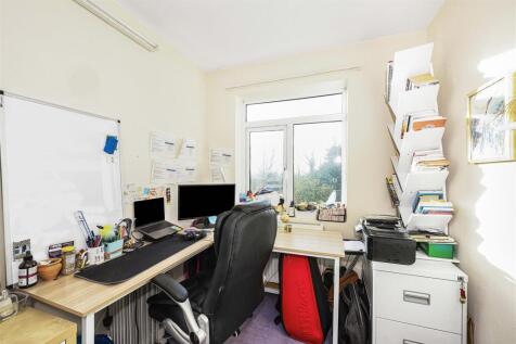 8   Carnanton Road -007 EDITED.jpg