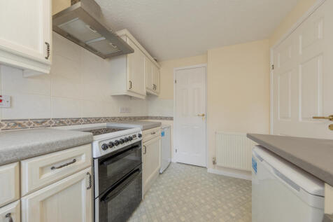 11-Broughton-Close-12-Hi-Res