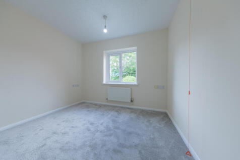 11-Broughton-Close-4-Hi-Res