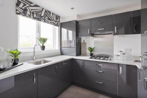 3 sided kitchen with lots of storage