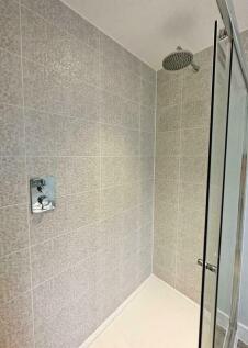 Example En Suite