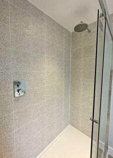 Example En Suite