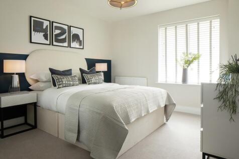 rivermead gardens, alton