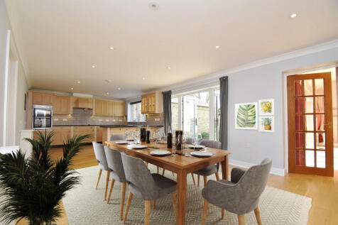 Property_D805_DSC...