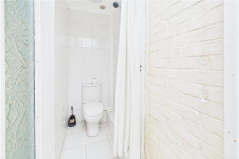 Dowsntairs Cloakroom