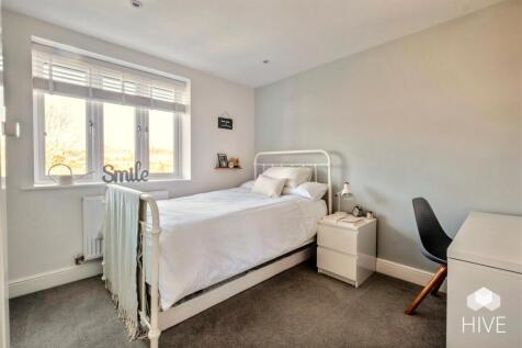 Bedroom 3 with fitted wardrobe