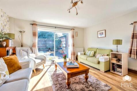 Family room/bedroom 4