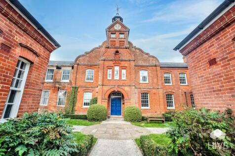 Barton Hall, Fordingbridge