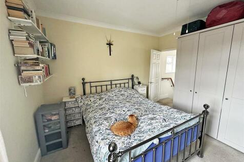 Bedroom1.jpg