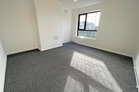 Bedroom1.jpg