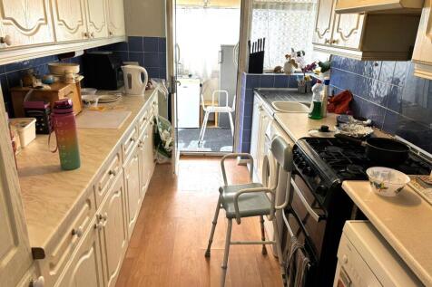 4. Kitchen
