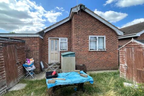 7. External Rear 1