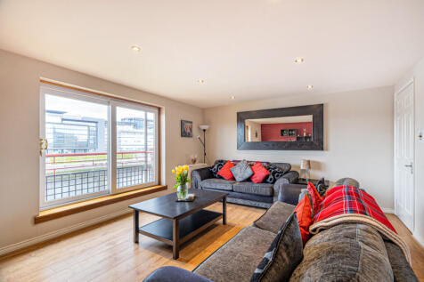 7_2025_4_23T14_04_41Flat 13, 10 Riverview Gardens,