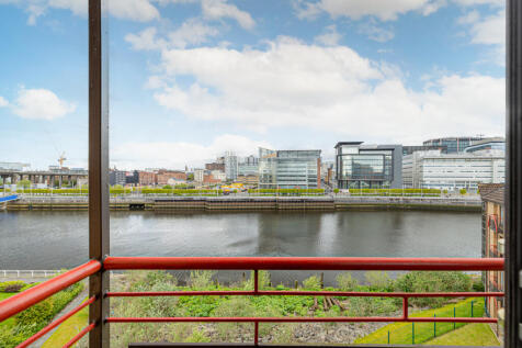 12_2025_4_23T14_04_41Flat 13, 10 Riverview Gardens