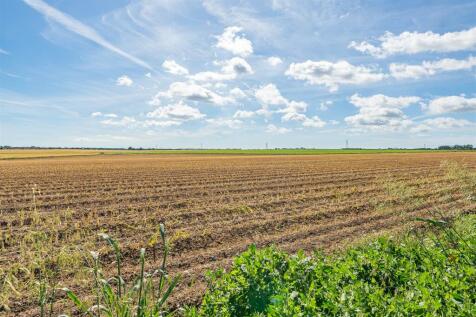 St Benets Road for sale by Guildcrest Estates