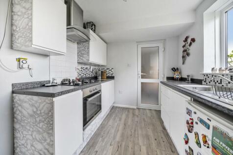 3 bedroom home for sale by Guildcrest Estates in B