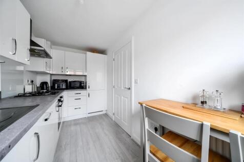 3 bedroom house for sale in Saxon Square Ramsgate 