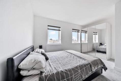 3 bedroom house for sale in Saxon Square Ramsgate 
