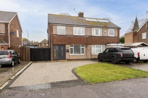 3 bedroom home for sale in Alicia Avenue Margate b